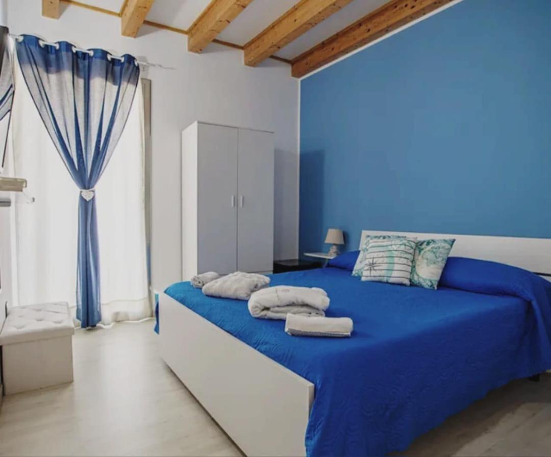 Gieffehouse Hotel Terrasini Exterior photo